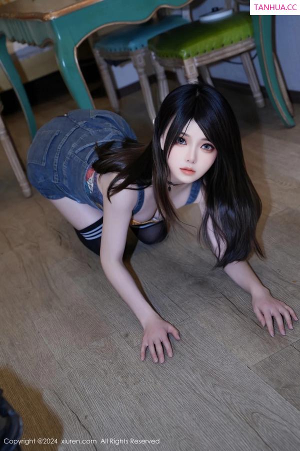   [XiuRen]高清写真图 2024.05.09 No.8508 林月月 黑丝美腿第25张图片